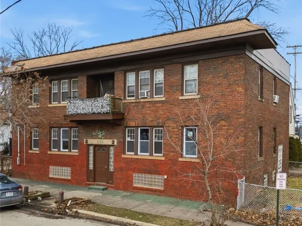 3384 W 63rd St, Cleveland, OH 44102