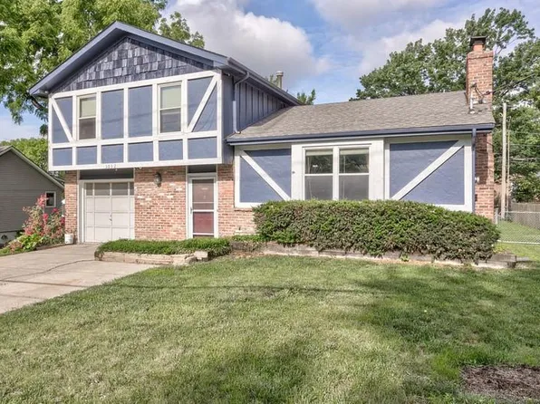 3032 S 53rd St, Kansas City, KS 66106