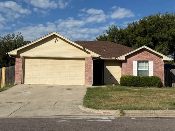 4909 Brianhill Dr, Fort Worth, TX 76135
