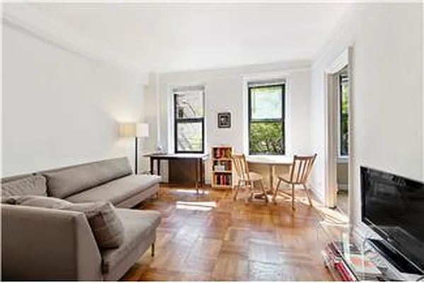 Sold by Maz Group NY | media 2
