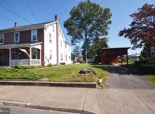 31 S 11th St, Quakertown, PA 18951