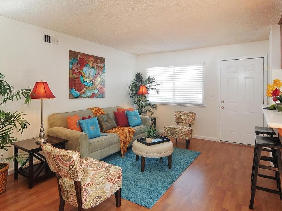 1st image of 257 Watson Dr