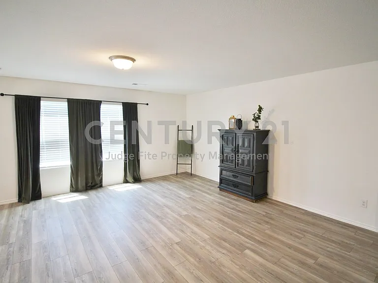 1229 Autumn Mist Ln — Photo 4
