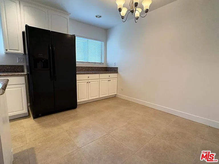 870 Figueroa Ter #1 — Photo 11