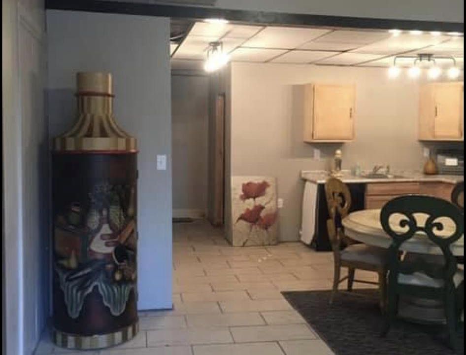1st image of 825 Drey St #29