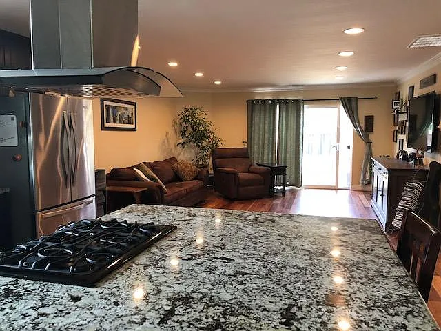 39376 Sutter Dr — Photo 8