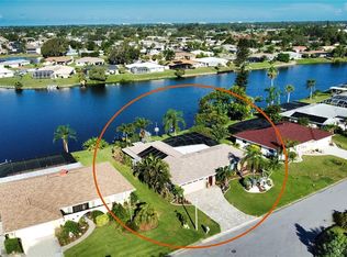 1725 N Gondola Ct, Venice, FL 34293