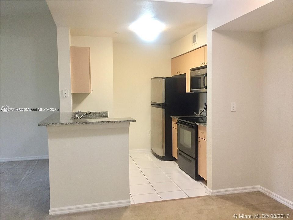 1st image of 2544 Centergate Dr APT 305