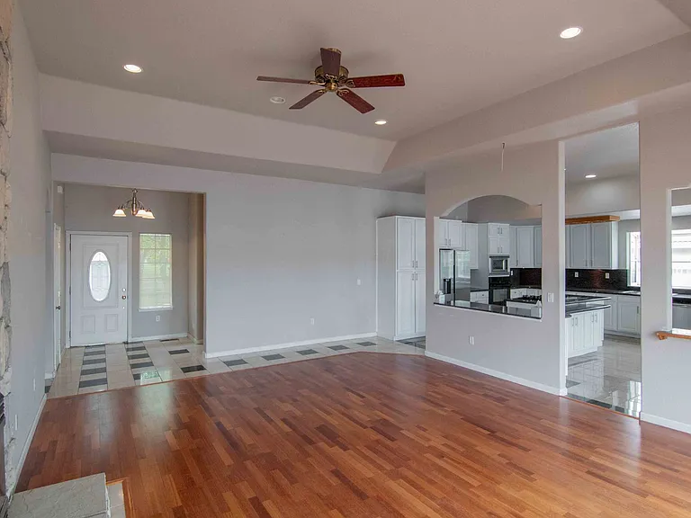 19062 Seabreeze Pl — Photo 7