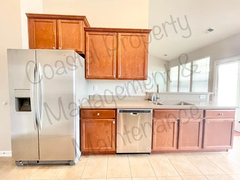 135 Carolina Oaks Dr — Photo 9