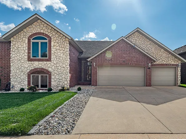 2014 W Village Terrace, Springfield, MO 65810