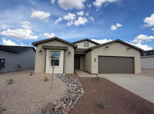 6552 Phoenix St, Las Cruces, NM 88012