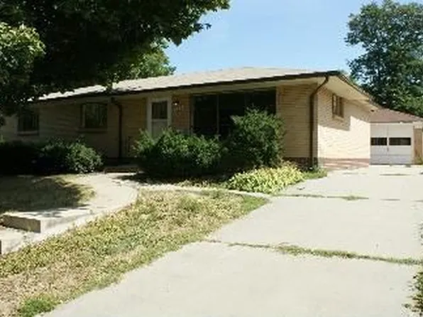 564 Emporia St, Aurora, CO 80010