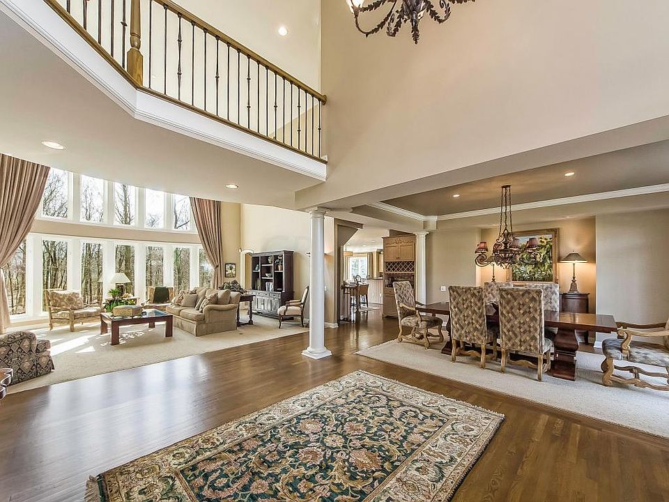 1st image of 4627 Stockport Cir