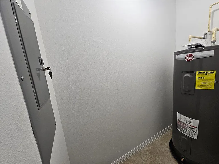 8470 Iron Mountain Trl — Photo 24