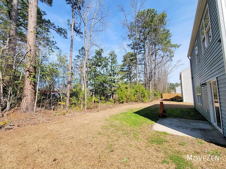 9319 Vineyard Grove Ln NE — Photo 18