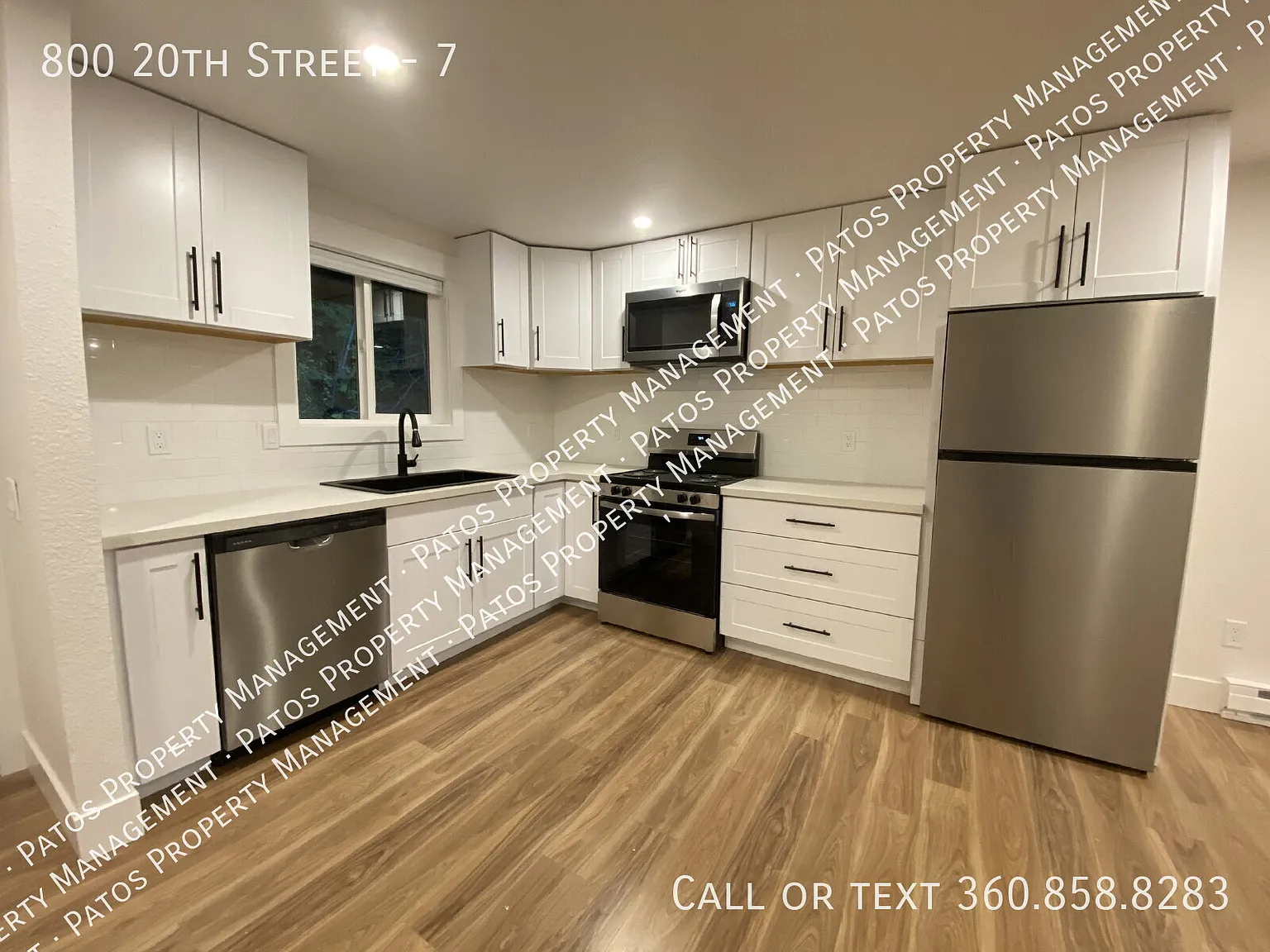 Spacious 2-Bedroom Fully Remodeled Apartment Near WWU — Photo 2