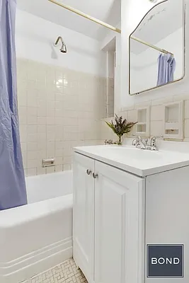 Sold by Bond New York | media 14