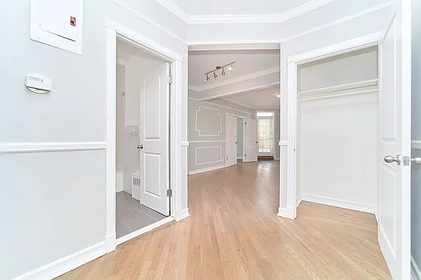 Rented by Living New York | media 7