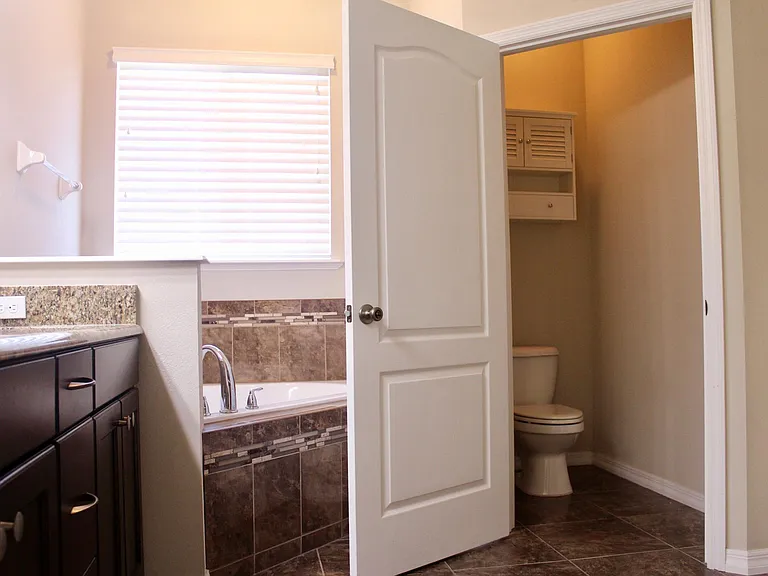Master Bath 3