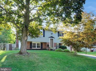 765 Pomander Ave, Reading, PA 19606
