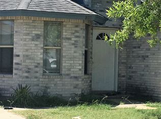 810 Daffodil Dr, Los Fresnos, TX 78566