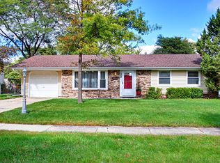 1416 Colby Ln, Schaumburg, IL 60193