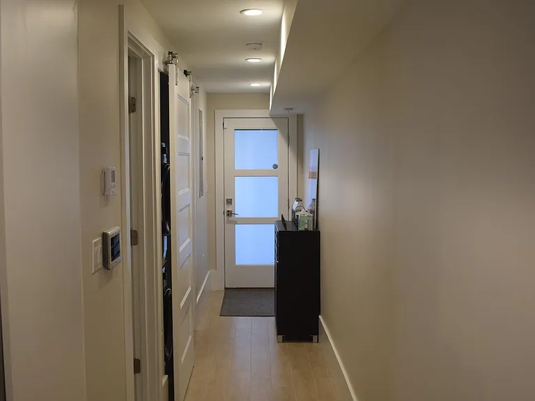 2211 Flagler Pl NW #B — Photo 3