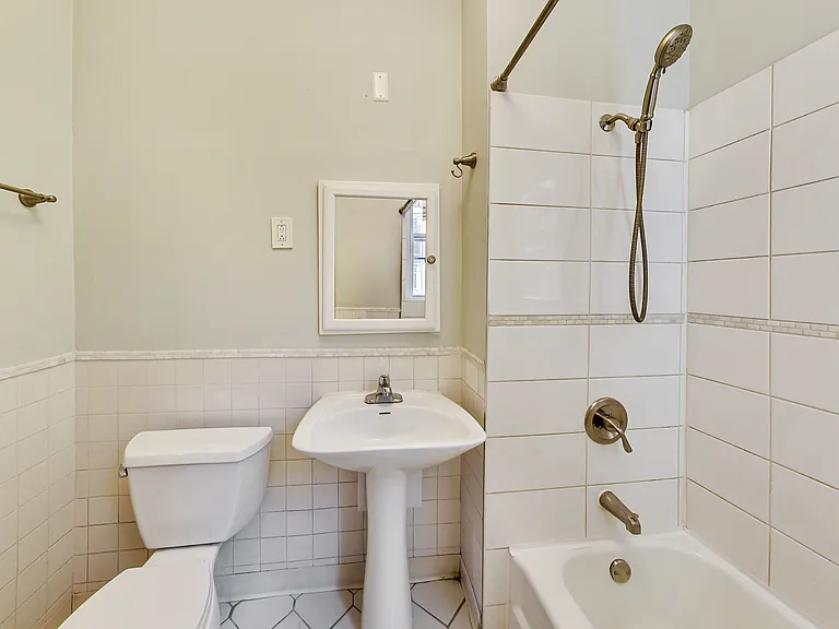 2648 N Troy St #2 — Photo 27