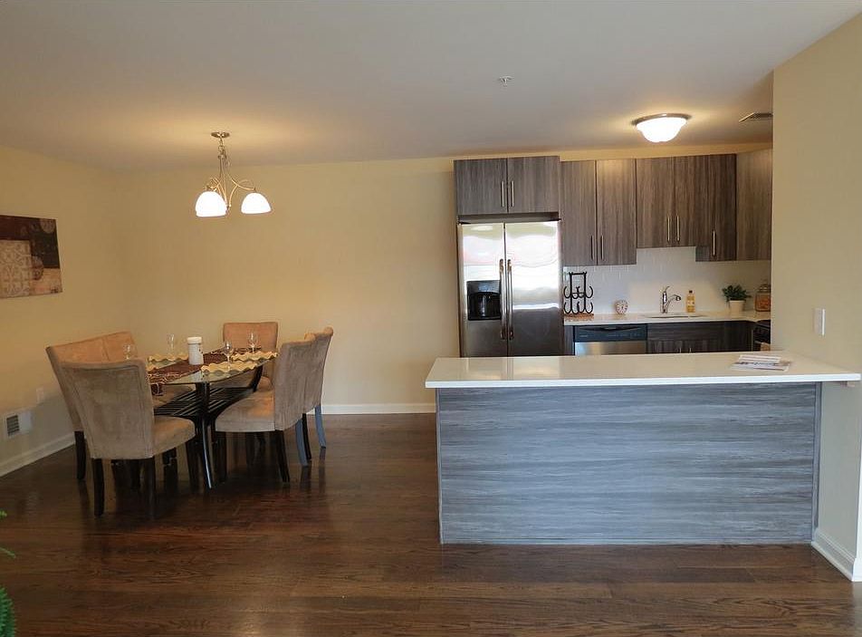 1st image of 1400 Saint Georges Ave #105