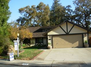 824 Treehouse Ln, Sacramento, CA 95864