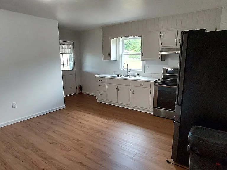 695A Fowlersville Rd — Photo 3