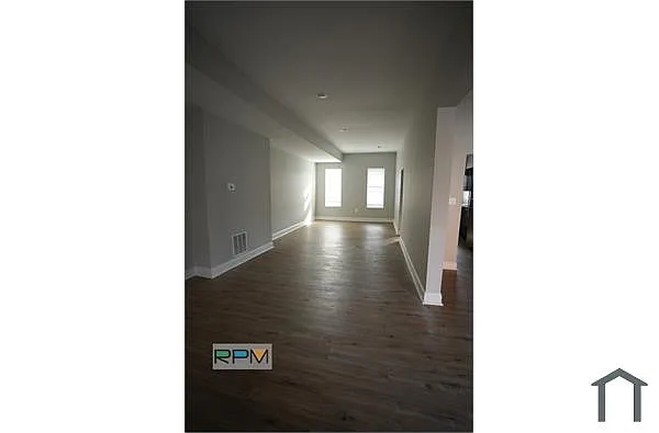Building Photo - 3451 Cottage Ave