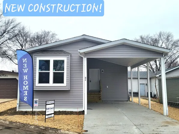 82 Northshore Rd, Elgin, IL 60123