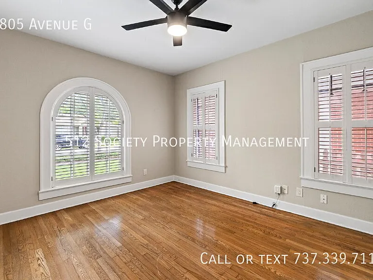 3805 Avenue G — Photo 8