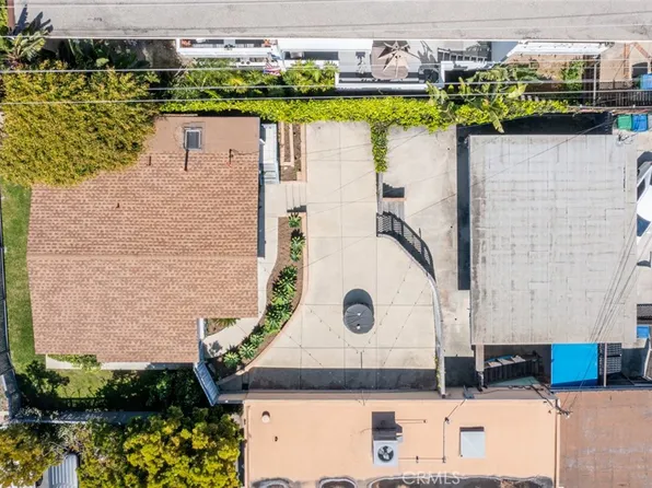 217 Wave St, Laguna Beach, CA 92651