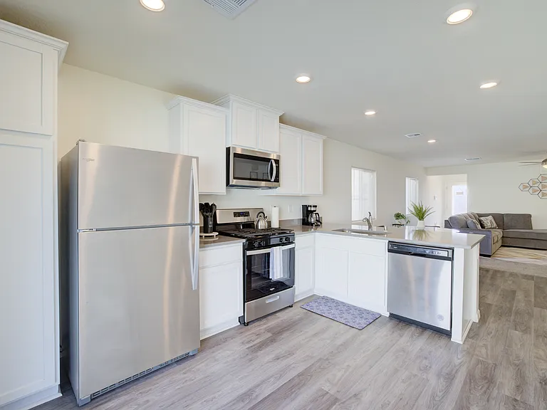 1586 Oro Grande Dr — Photo 9