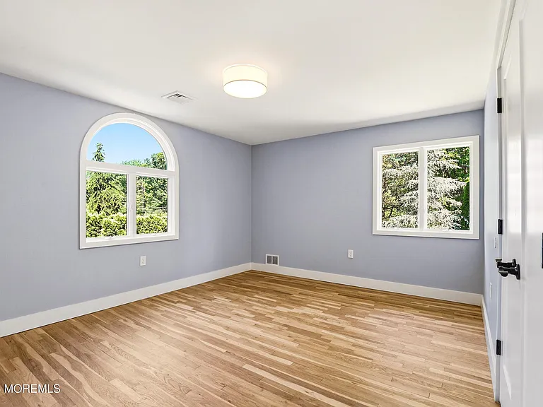 331 Gordons Corner Rd — Photo 28