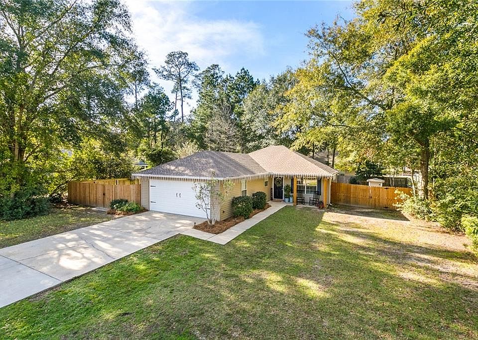 1st image of 61249 Crestline Dr
