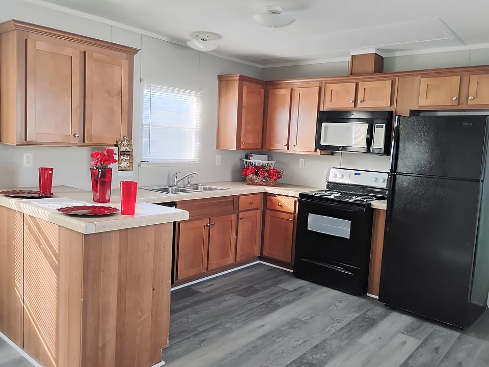 1st image of 110 N Michigan St #87