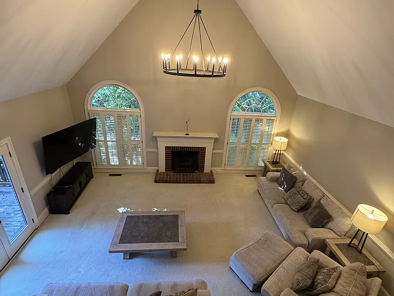 365 Fairleaf Ct — Photo 6