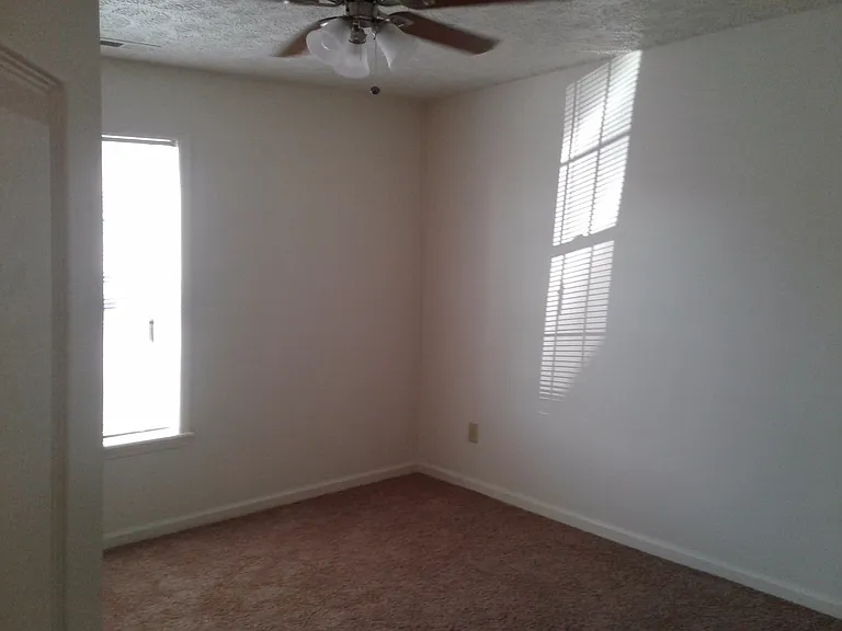 47 Mare Ct #C — Photo 9