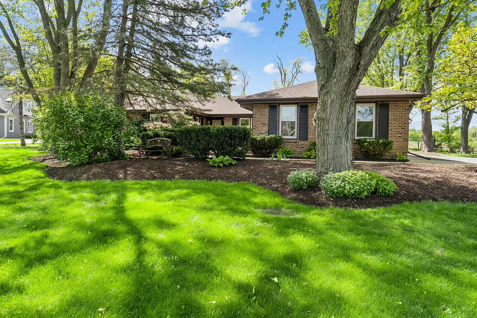 16579 W Apple Ln photo 1