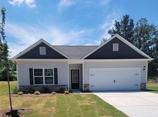 1066 Russell Dr, Winston Salem, NC 27127