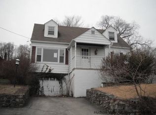 92 Orange St, Marlboro, NY 12542