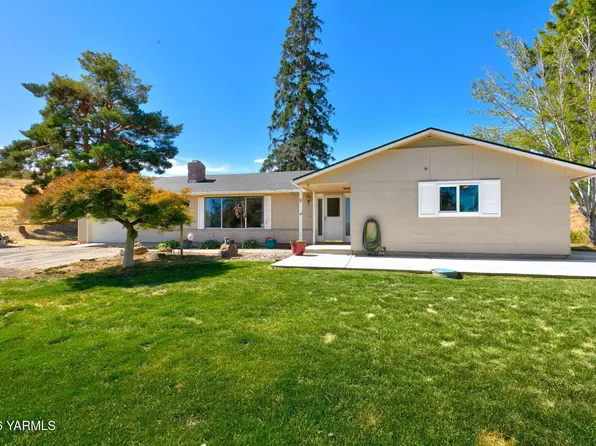 1550 Pioneer Way, Yakima, WA 98908