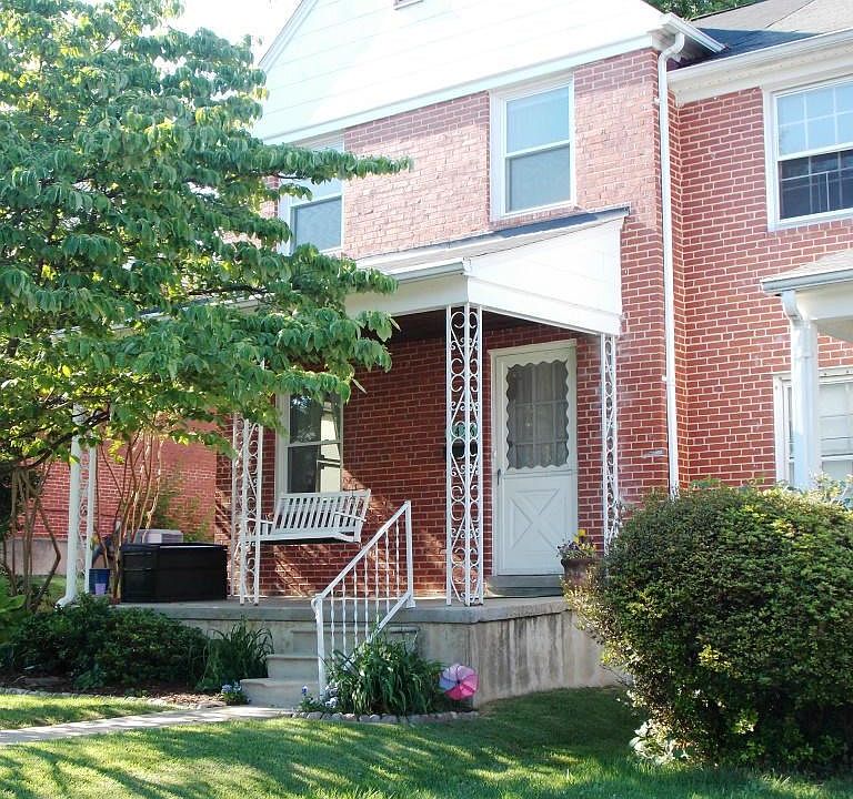 Exterior (Front)
