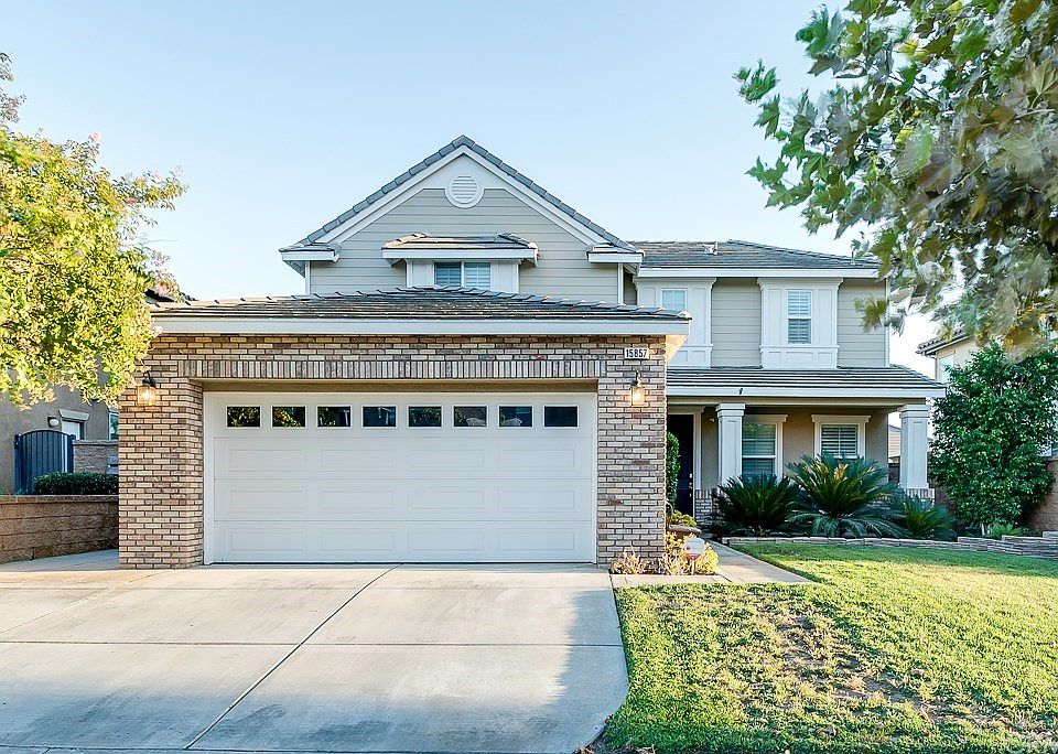 1st image of 15857 Snowy Peak Ln