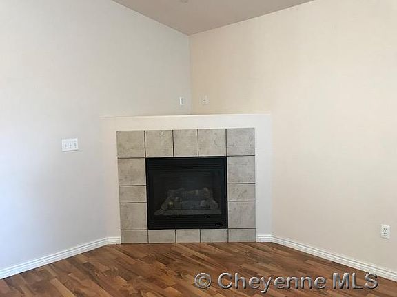 3rd image of 1702 Jazz Dr