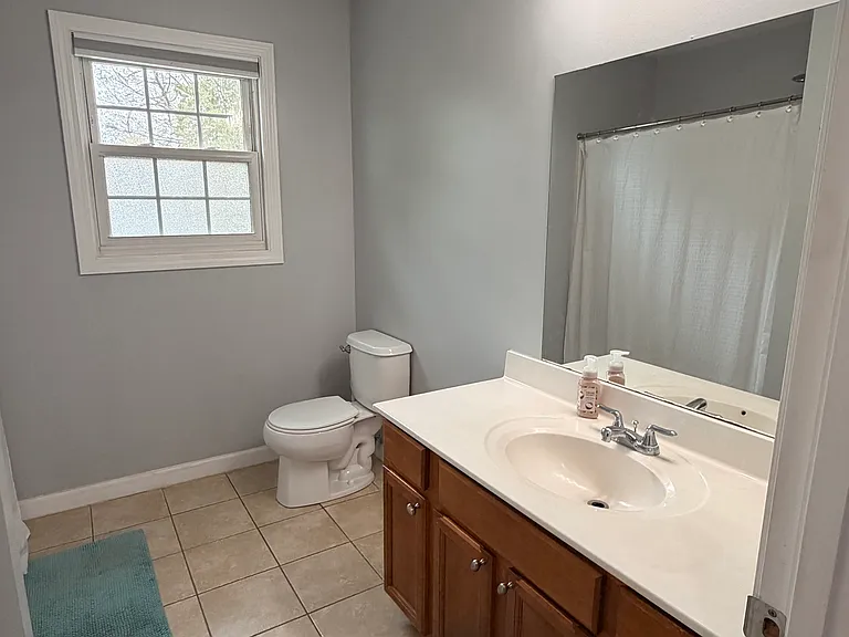 171 Arnold Ave — Photo 9